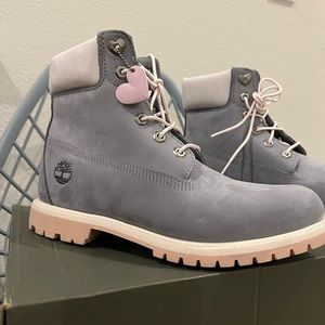 Women’s Timberland Boot Size 10